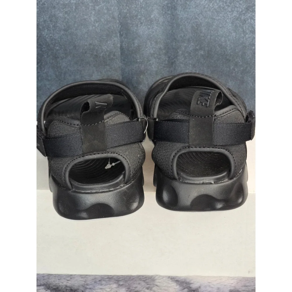 NWOT Nike Owaysis Sandal Triple Black CK9283-001 Sporty Strappy Women Size 8